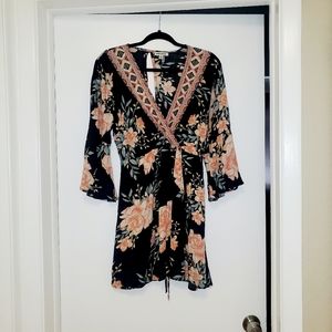 Billabong bell sleeve, floral, boho sun dress